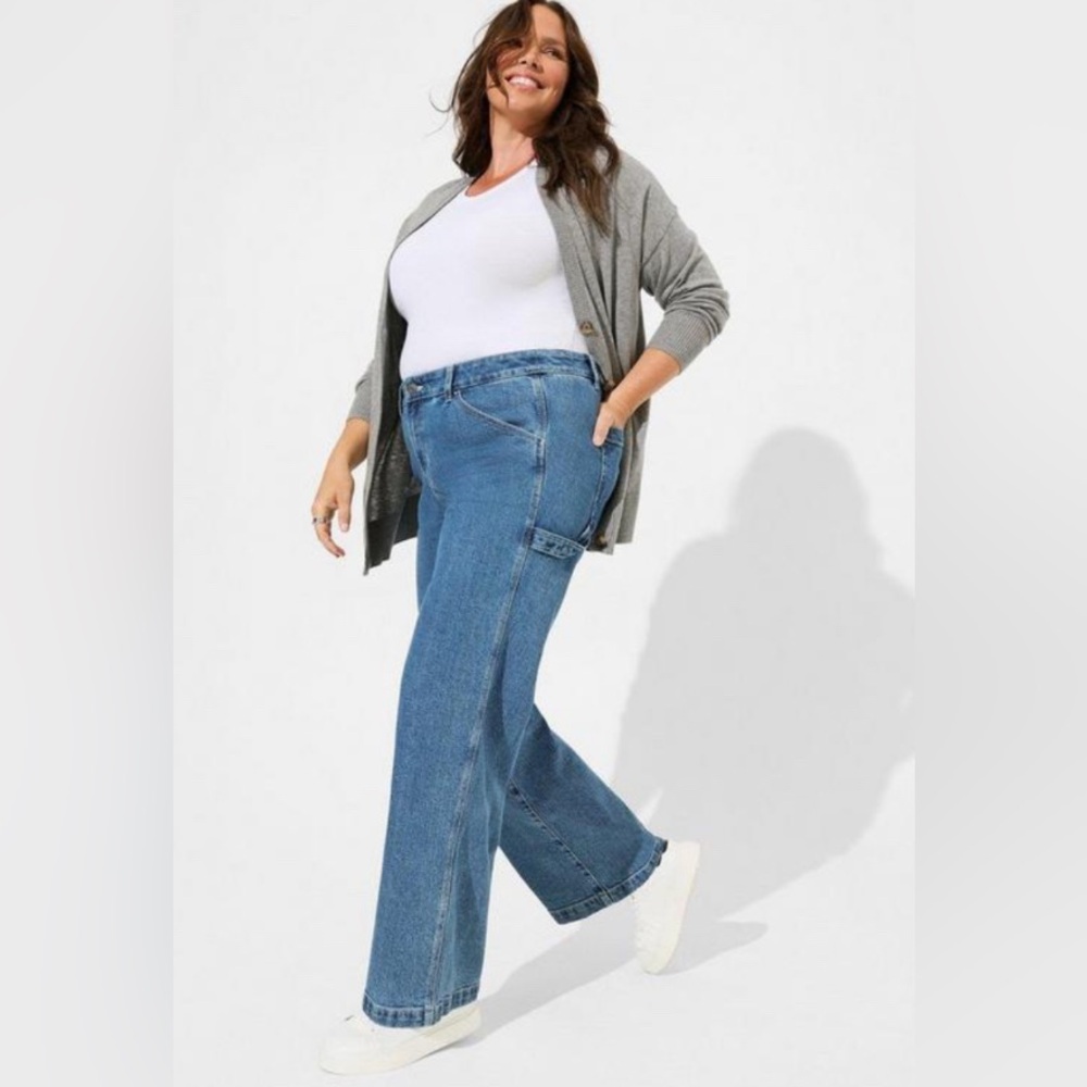 Torrid Straight Classic Denim High-Rise Carpenter Jean, Size 26